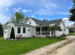 2385 Barnes Rd, North Branch, MI 48461
