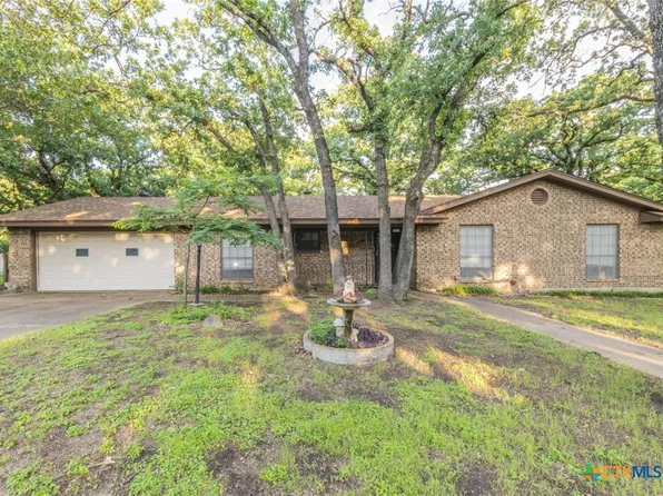 202 Liberty St, Gatesville, TX 76528