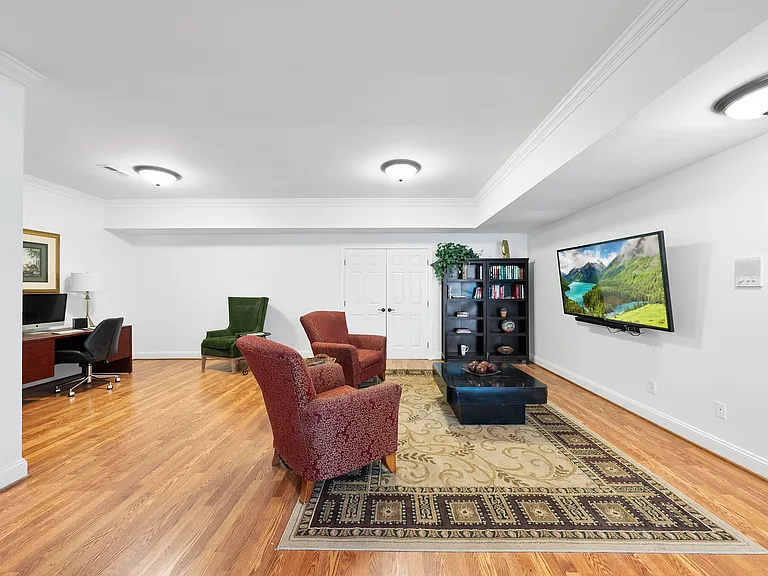 106 Birkhaven Dr — Photo 71