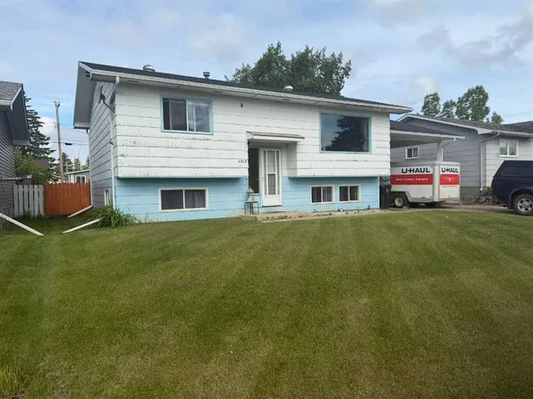 4819 E 45th St, Grimshaw, AB T0H 1W0