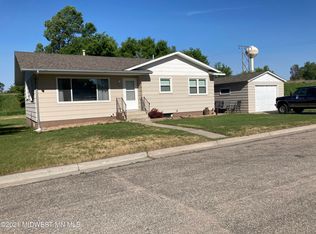 105 5th St, Hawley, MN 56549