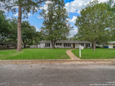 1010 Abilene St, Pleasanton, TX, 78064