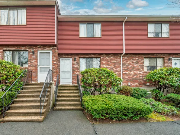 548 Churchill Drive #548, Newington, CT 06111