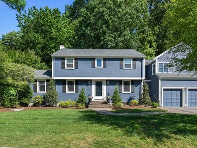 115 Annawan Rd, Newton, MA, 02468