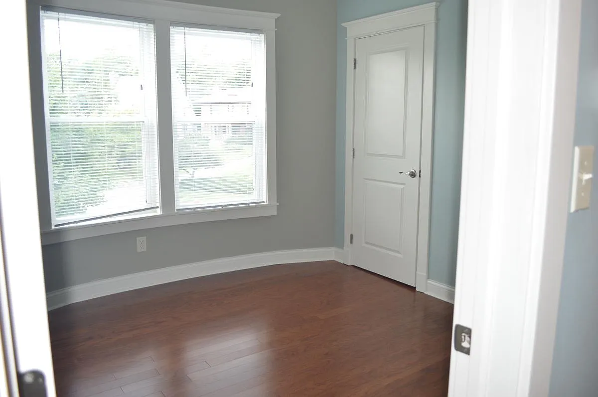 2625 Broadway Street — Photo 3