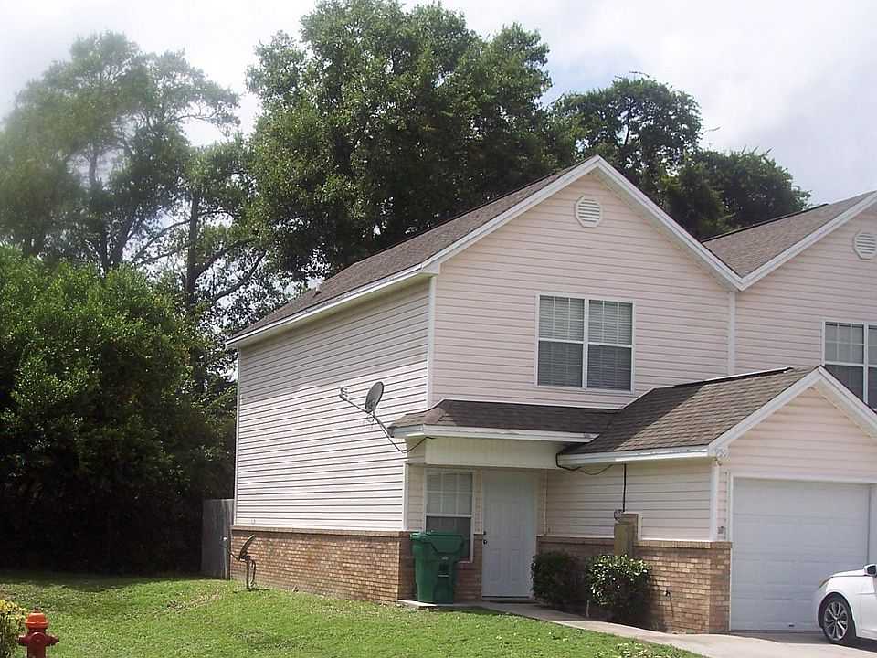 1st image of 950 Scenic Oak Ln #950