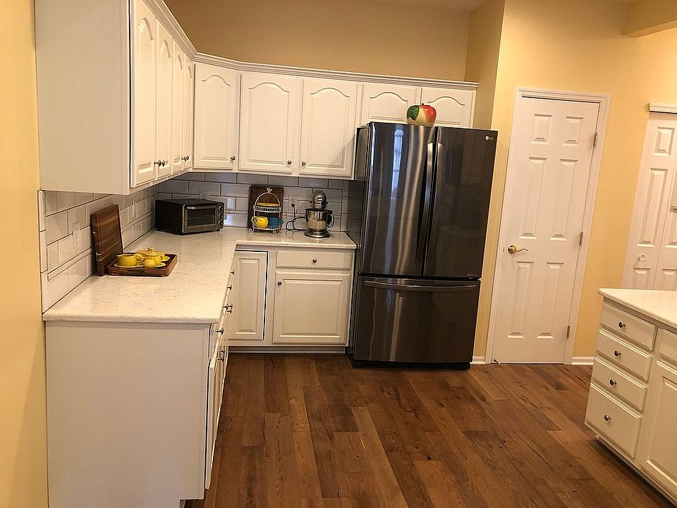1st image of 8886 Linksway Dr