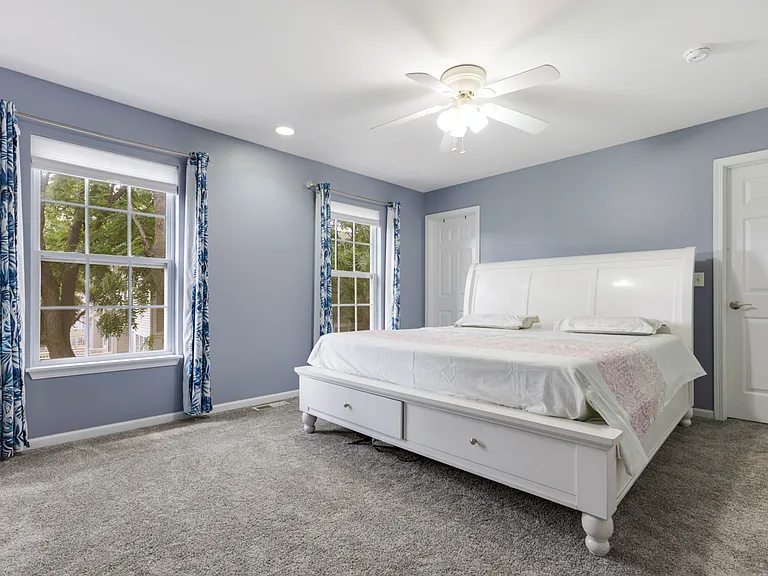 460 Vaughn Cir — Photo 12