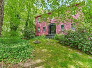 16 Grand Oak Rd, Sandwich, MA 02563