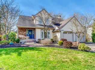 17 Creek Trl, Branchburg, NJ 08876
