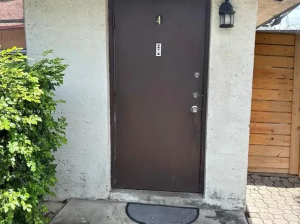3109 NW 2nd Ter #4156, Pompano Beach, FL 33064