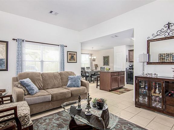 4th image of 13110 Preston Dr