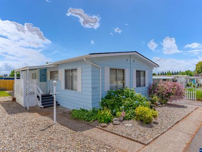 631 E Ellendale Ave Unit 215, Dallas, OR, 97338