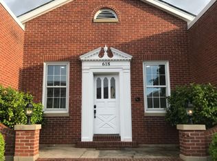 618 College St #4, Columbus, MS 39701