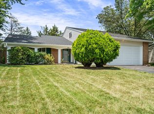 10 Thrush Rd, Sterling, VA 20164