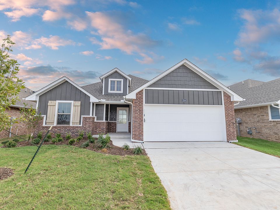 Homes by Taber Drake Floor Plan - 2244 NW 170th St - Magnolia Ridge