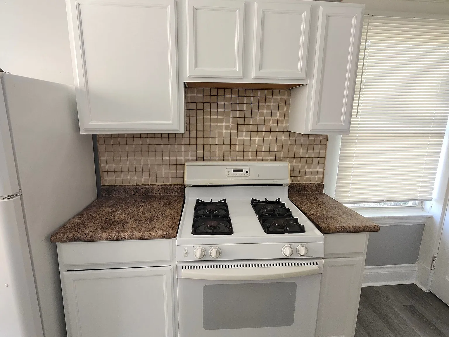 4823 Reading Road — Photo 4