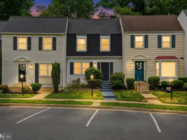 6606 Birchleigh Way, Alexandria, VA 22315