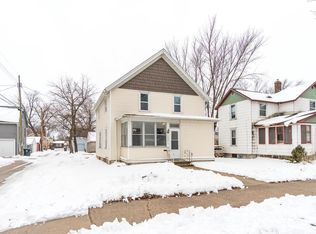 1230 Johnson St, La Crosse, WI 54601