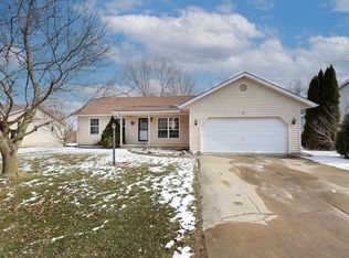 1913 Hunters Ridge Dr, Huntington, IN 46750