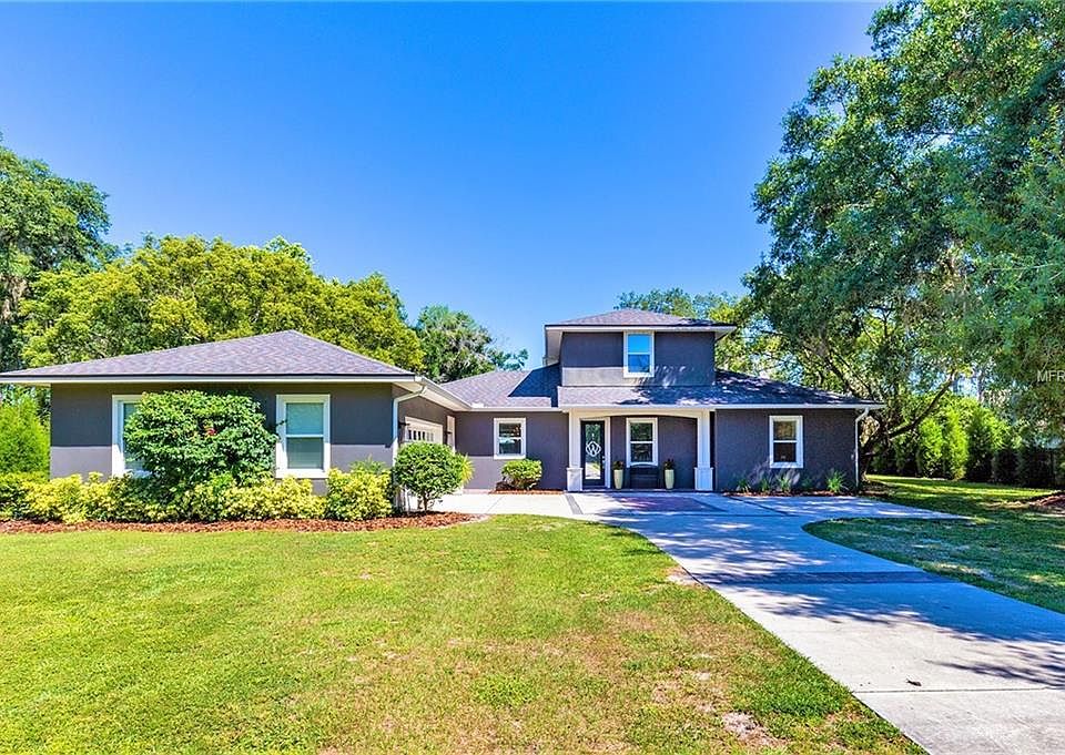 1st image of 1009 Lake Charles Cir