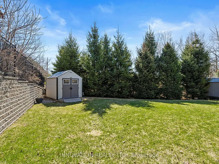 601 Meadowridge Cir — Photo 28