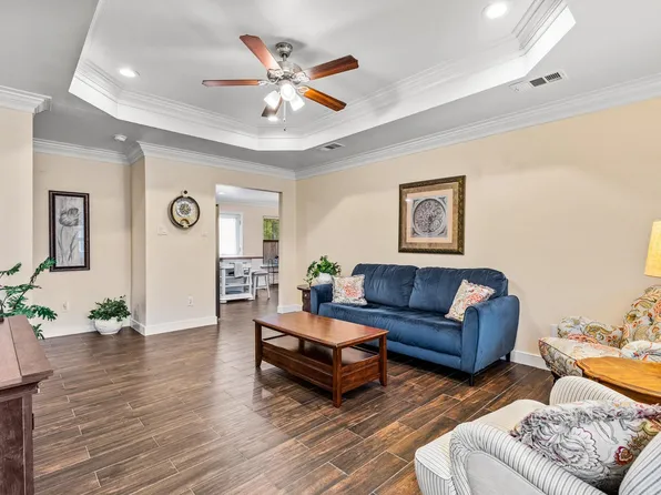 1321 S Montgomery St, Sherman, TX 75090