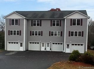 53 Sachem Dr, Plainfield, CT 06374