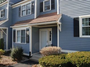 26 Heritage Dr, Northbridge, MA 01534