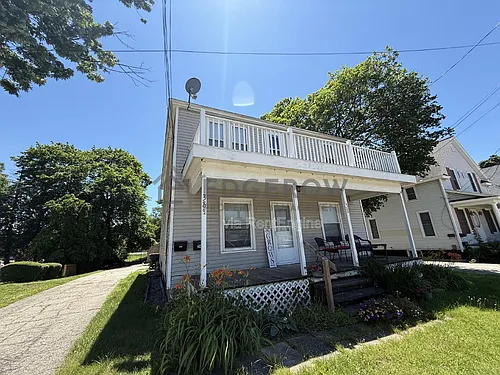 38 W Washington Ave Photo 1