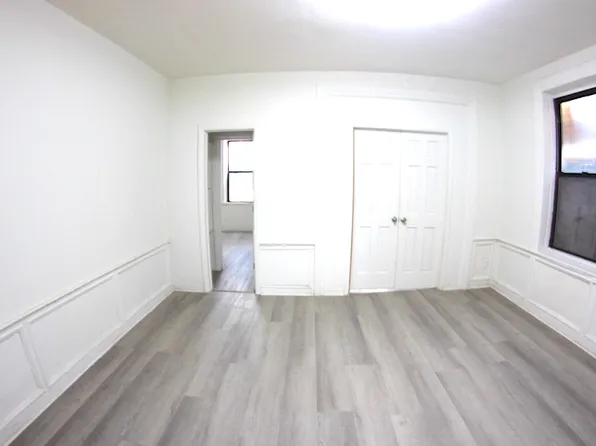 952 Saint Mark's Avenue image 1 of 10