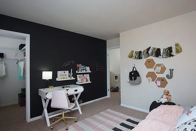 1537 Westminster Dr #107 — Photo 22