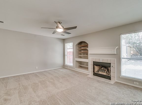 4th image of 6107 Oakwood Trl