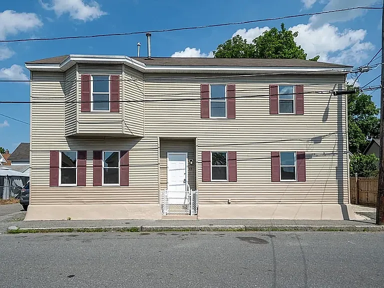 45 Stanley St #1