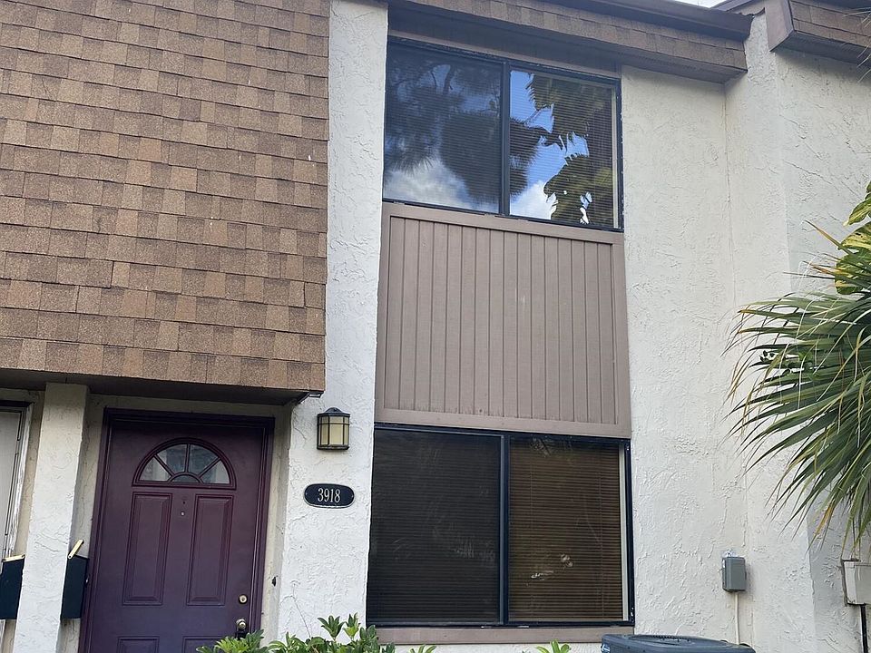 1st image of 3918 Mount Vernon Ave #3918