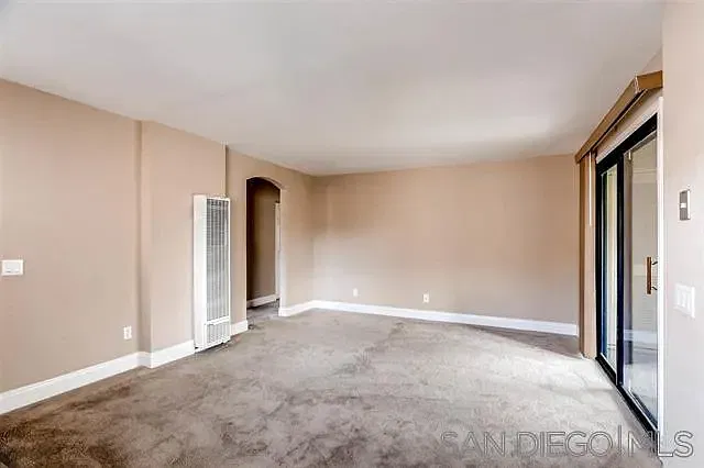 Jade Coast Condominiums — Photo 2