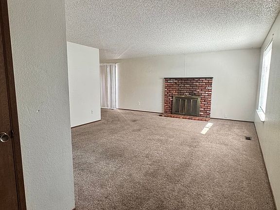 5th image of 414 S 61st Ave APT A