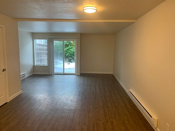 2nd image of 15731 Admiralty Way SW Unit C