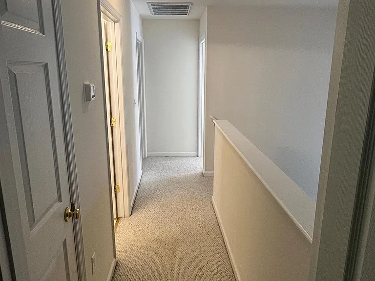 921 S Talbot St #C — Photo 6