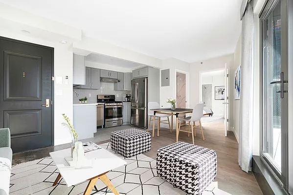 Rented by Compass | media 7