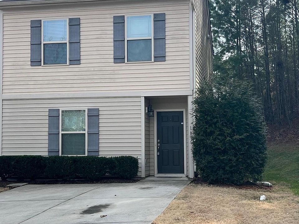 1st image of 18 Rochambeau Ct