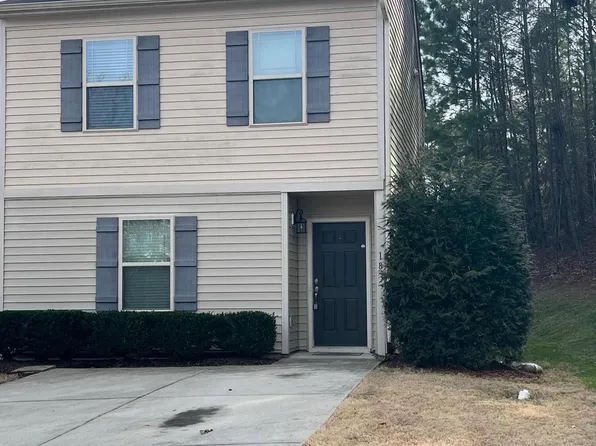 18 Rochambeau Ct, Durham, NC 27704