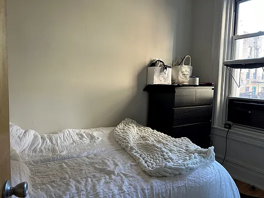 Rented by Time Equities, Inc. | media 25