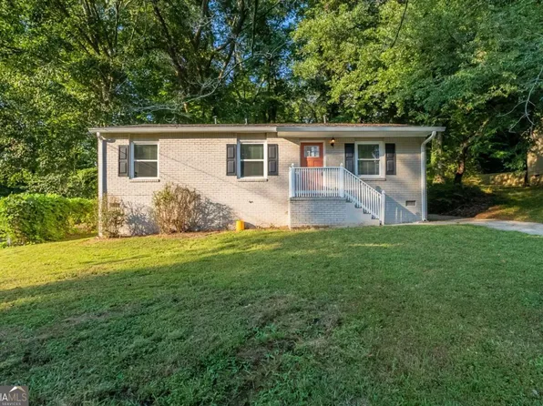 2406 Swallow Cir SE, Atlanta, GA 30315