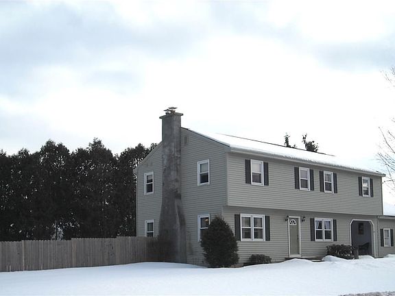 2nd image of 63 Tanglewood Dr