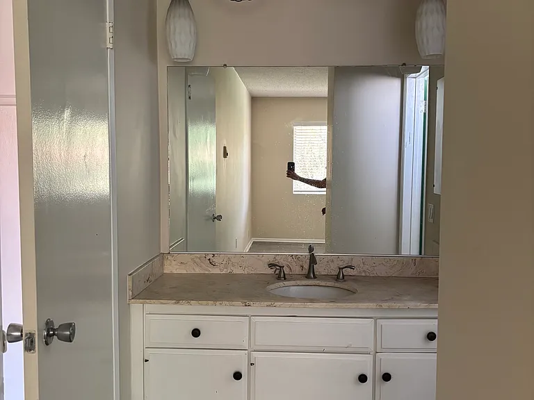 555 S La Veta Park Cir #238 — Photo 13
