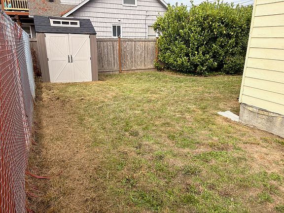 2nd image of 5802 A St