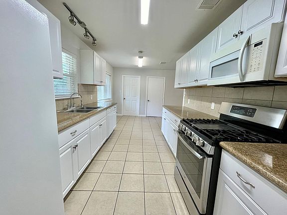4th image of 4635 Wild Indigo St APT 497