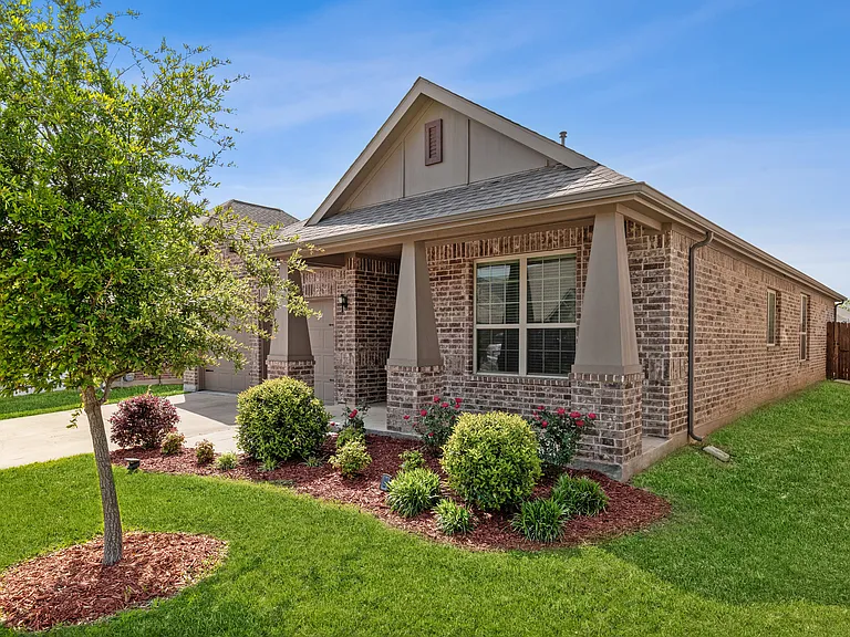 2448 Open Range Dr — Photo 11