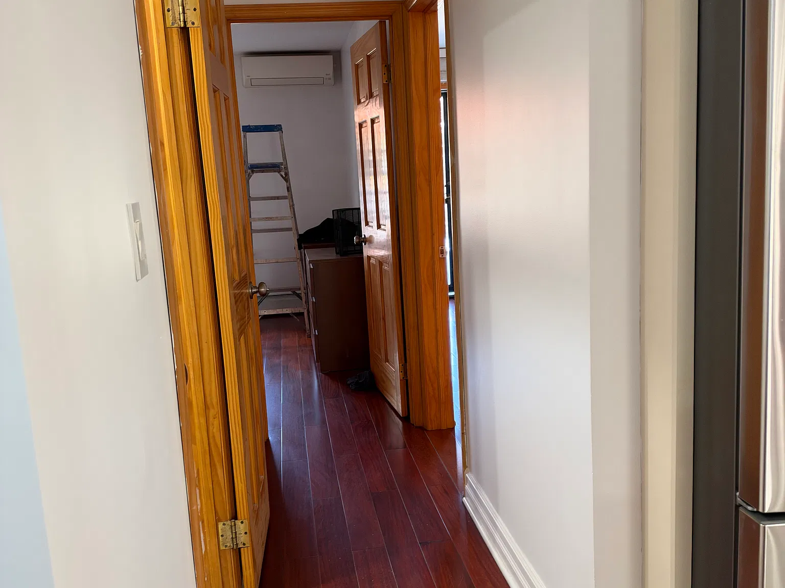 213th St, Bayside — Photo 3